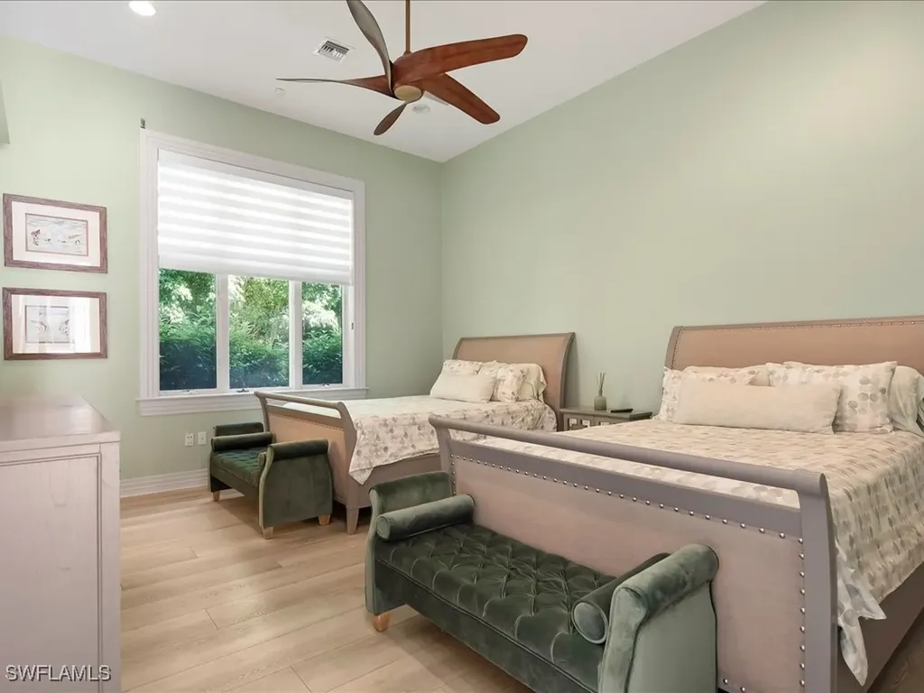 656 Hickory Road Naples FL 34108