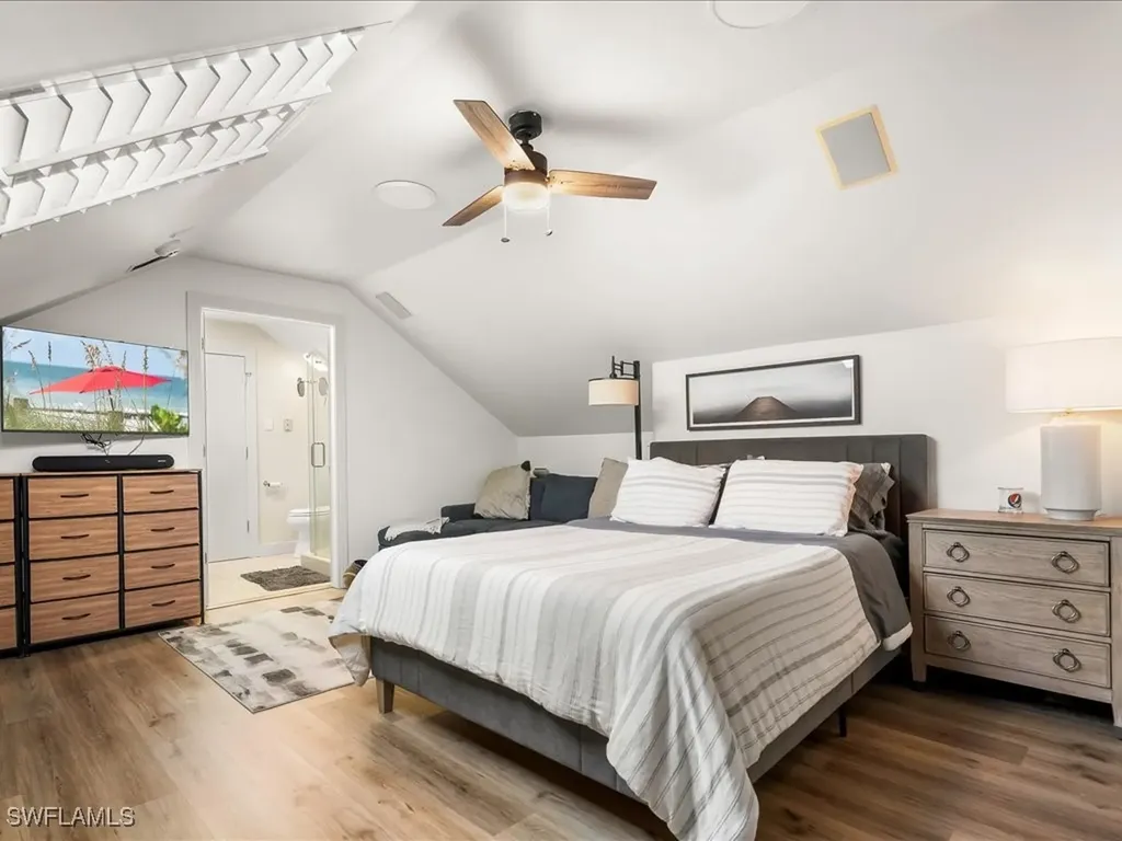 656 Hickory Road Naples FL 34108