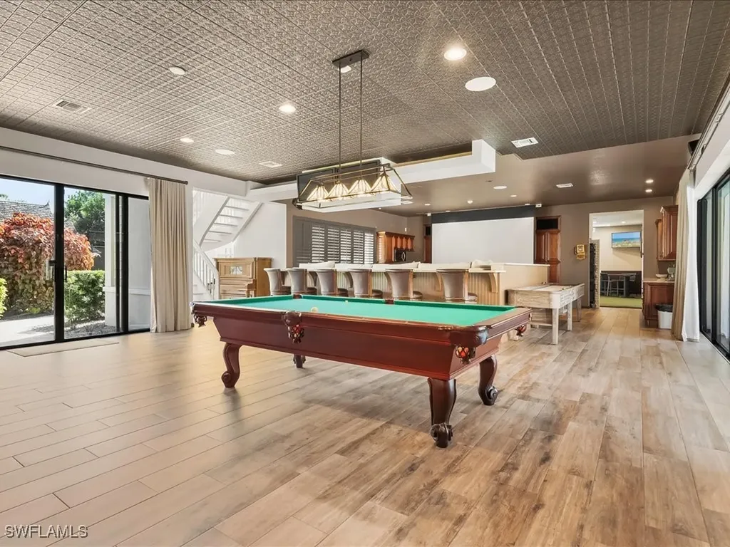 656 Hickory Road Naples FL 34108