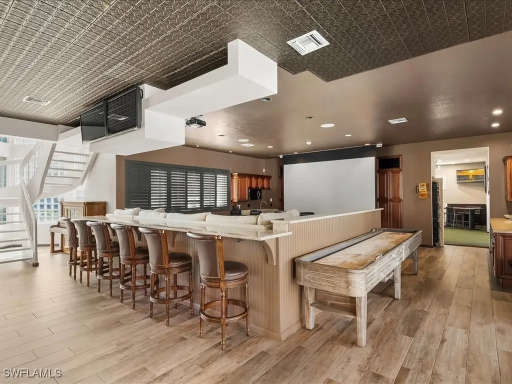 656 Hickory Road Naples FL 34108