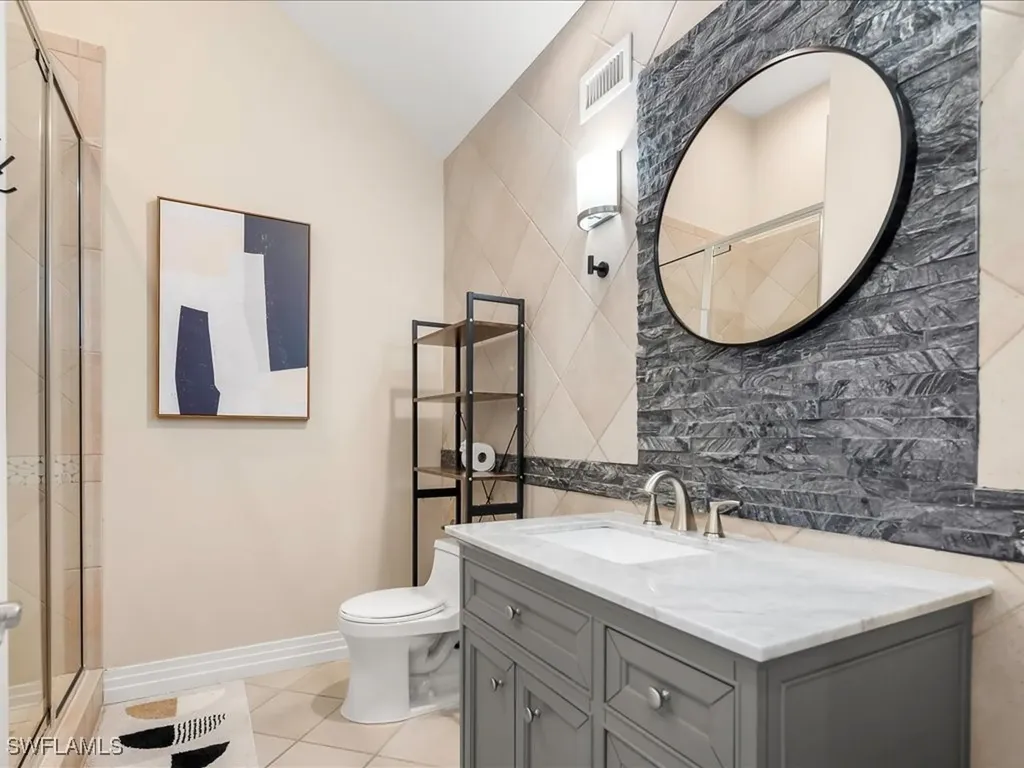 656 Hickory Road Naples FL 34108