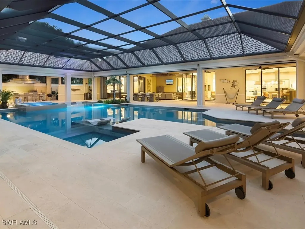 656 Hickory Road Naples FL 34108