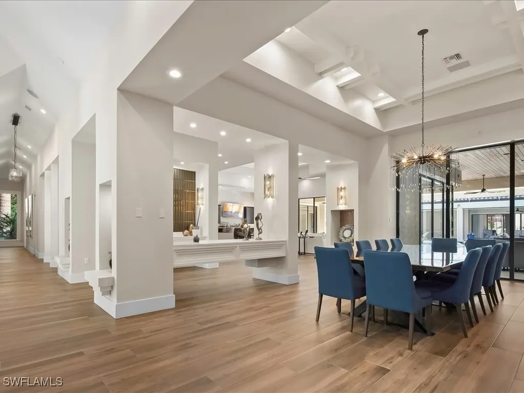 656 Hickory Road Naples FL 34108