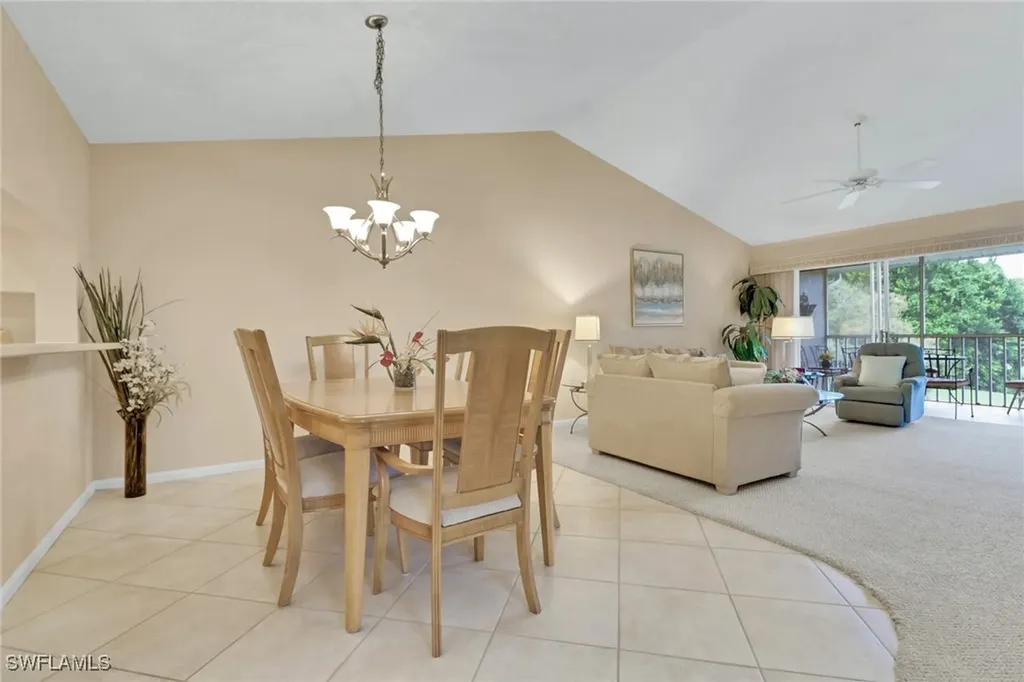 6985 Dennis Circle Naples FL 34104