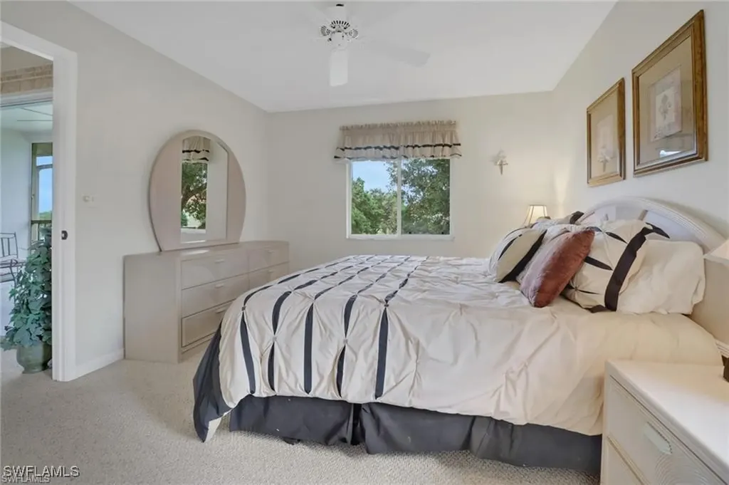 6985 Dennis Circle Naples FL 34104