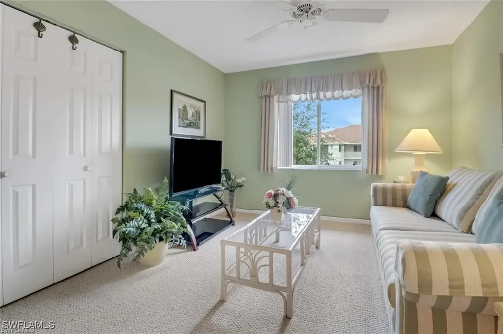6985 Dennis Circle Naples FL 34104