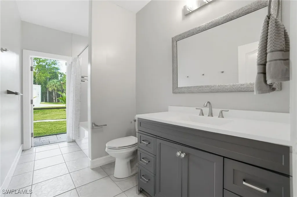 12885 Collier Boulevard Naples FL 34116