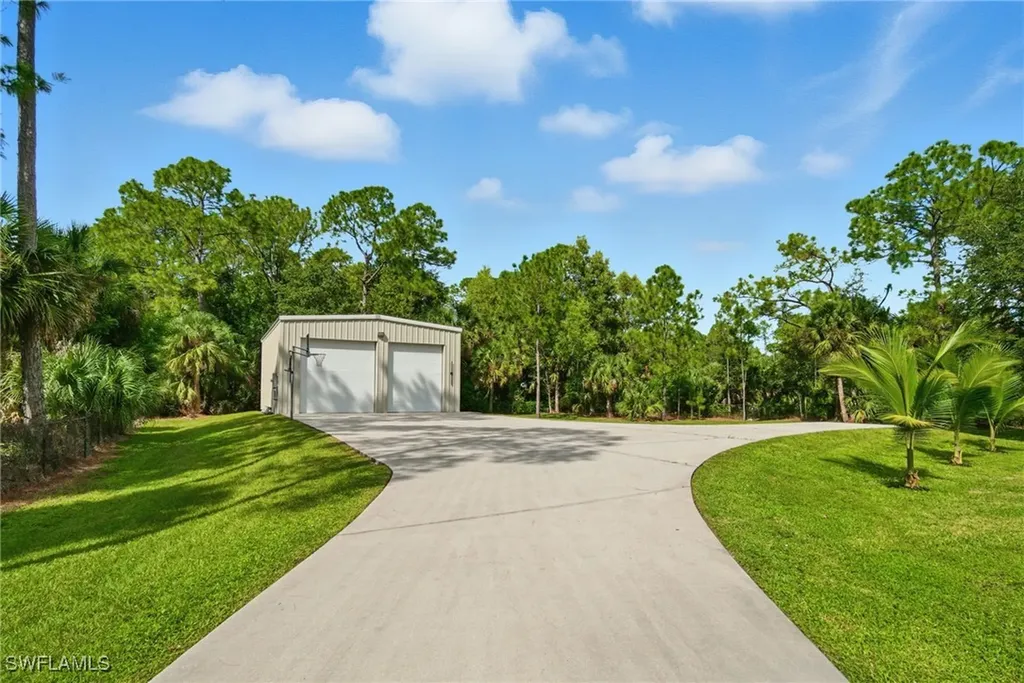 12885 Collier Boulevard Naples FL 34116