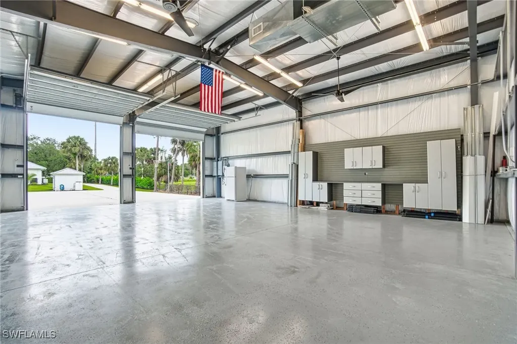 12885 Collier Boulevard Naples FL 34116