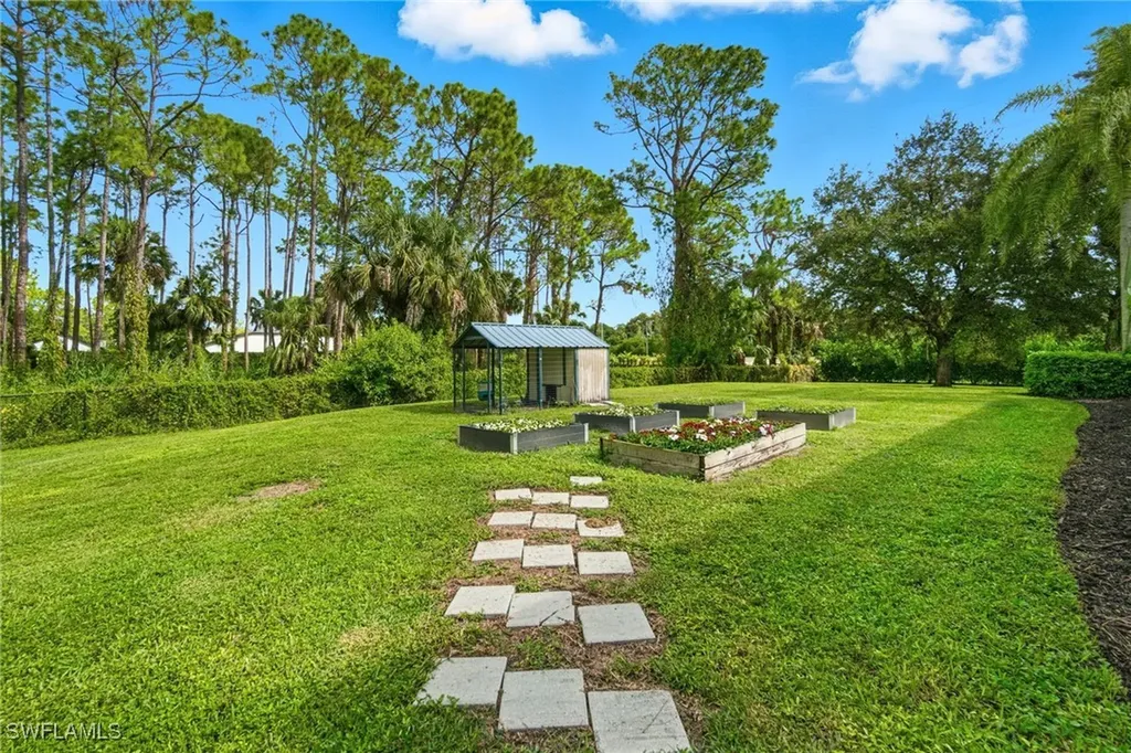 12885 Collier Boulevard Naples FL 34116