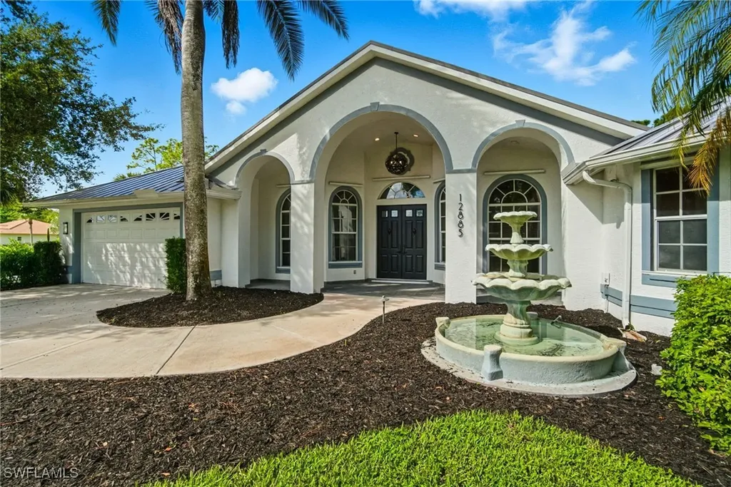 12885 Collier Boulevard Naples FL 34116