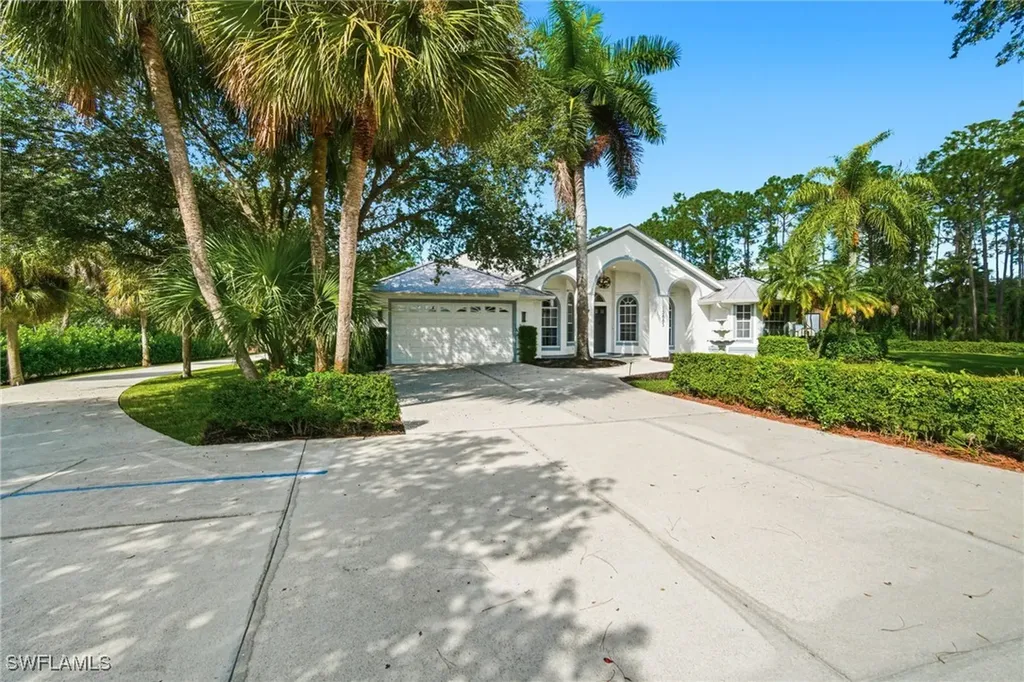 12885 Collier Boulevard Naples FL 34116