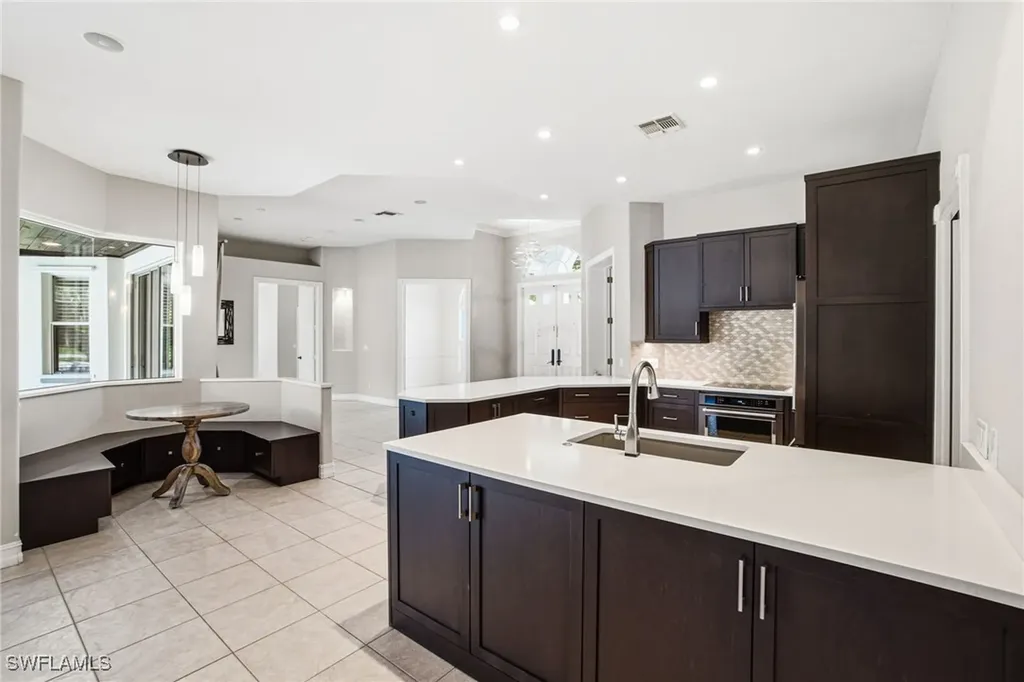 12885 Collier Boulevard Naples FL 34116