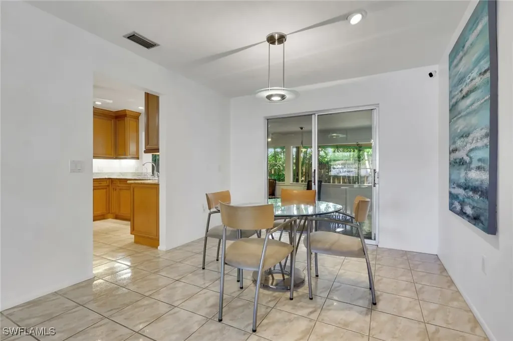 702 E Valley Drive Bonita Springs FL 34134