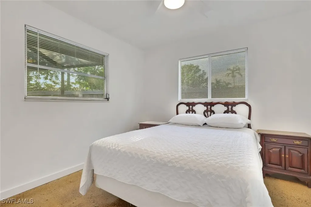 702 E Valley Drive Bonita Springs FL 34134