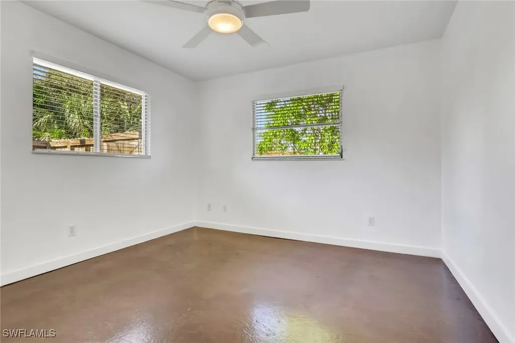 702 E Valley Drive Bonita Springs FL 34134