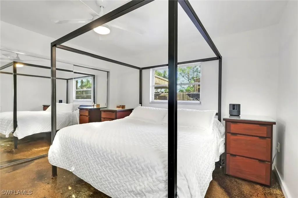 702 E Valley Drive Bonita Springs FL 34134