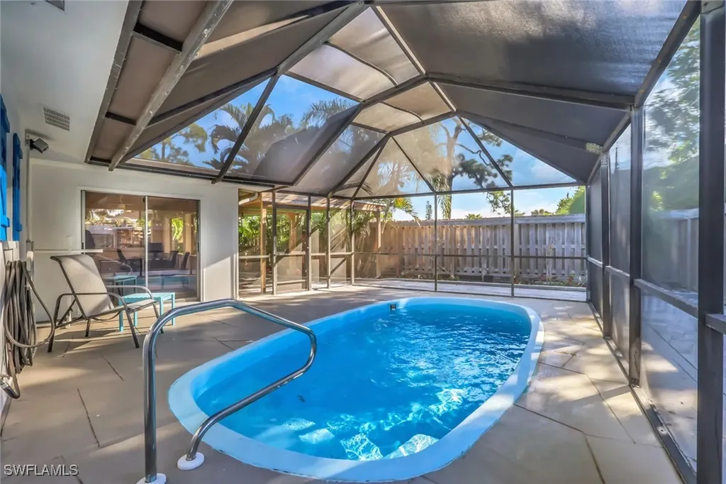 702 E Valley Drive Bonita Springs FL 34134