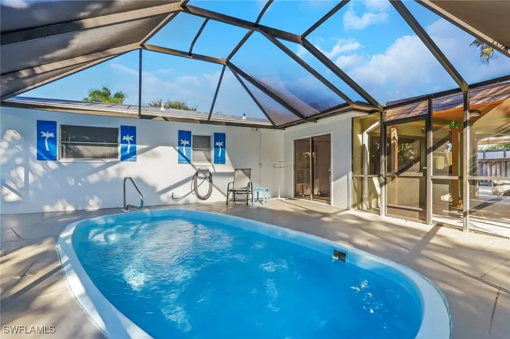 702 E Valley Drive Bonita Springs FL 34134