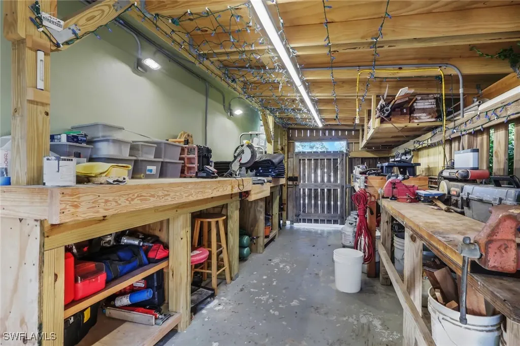 702 E Valley Drive Bonita Springs FL 34134