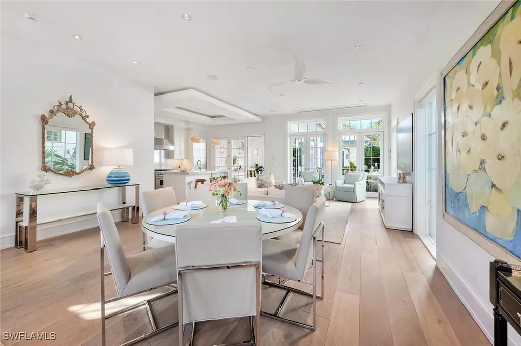 982 9th Avenue S Naples FL 34102