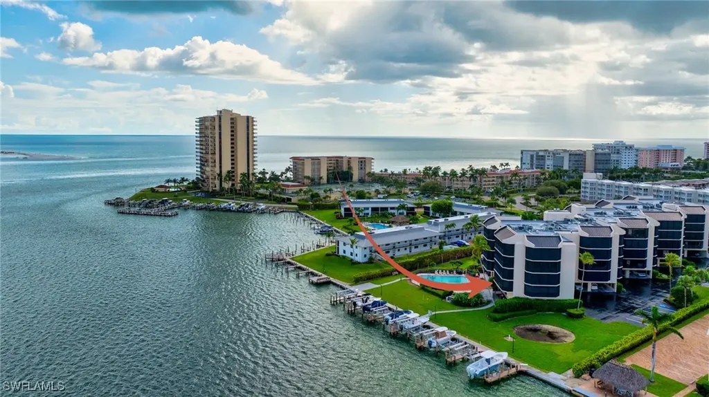 Marco Island FL, 961 Collier Court, Unit 101