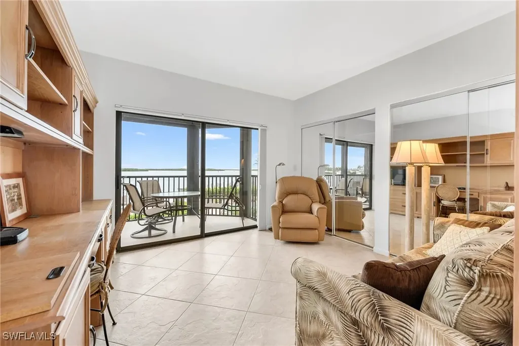961 Collier Court Marco Island FL 34145