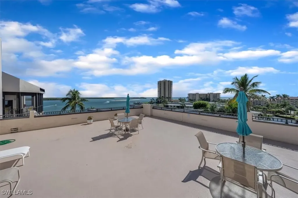 961 Collier Court Marco Island FL 34145