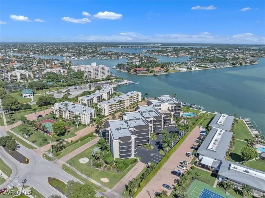 961 Collier Court Marco Island FL 34145
