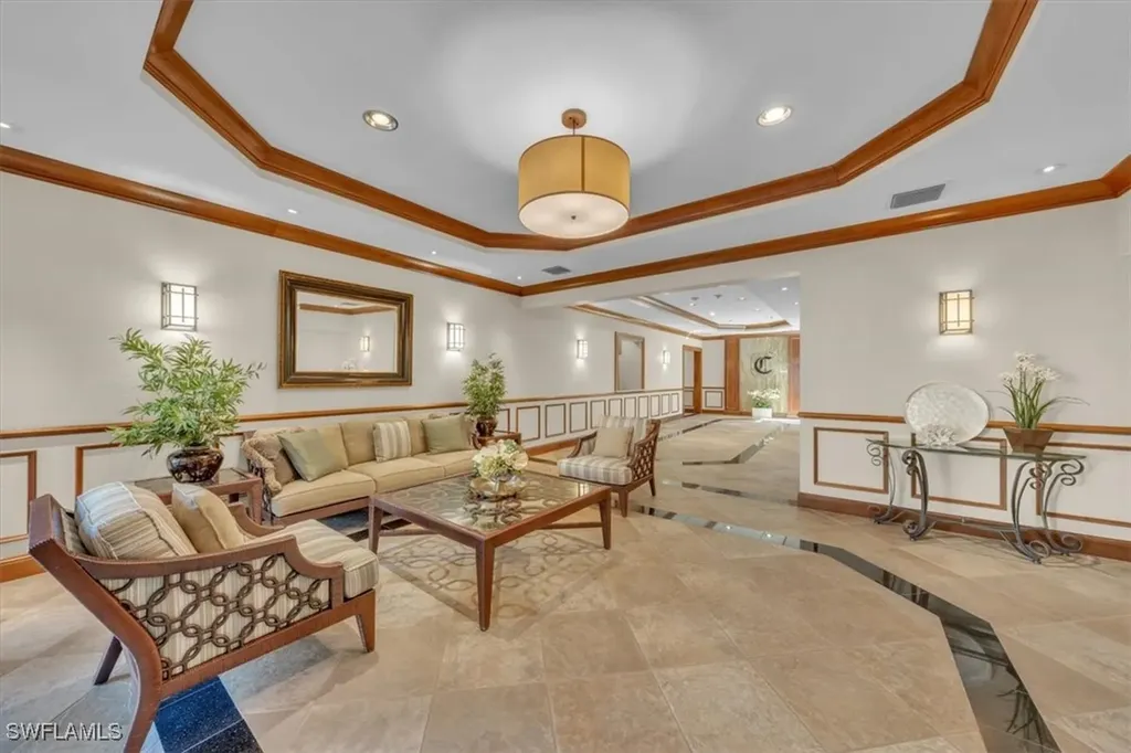 961 Collier Court Marco Island FL 34145