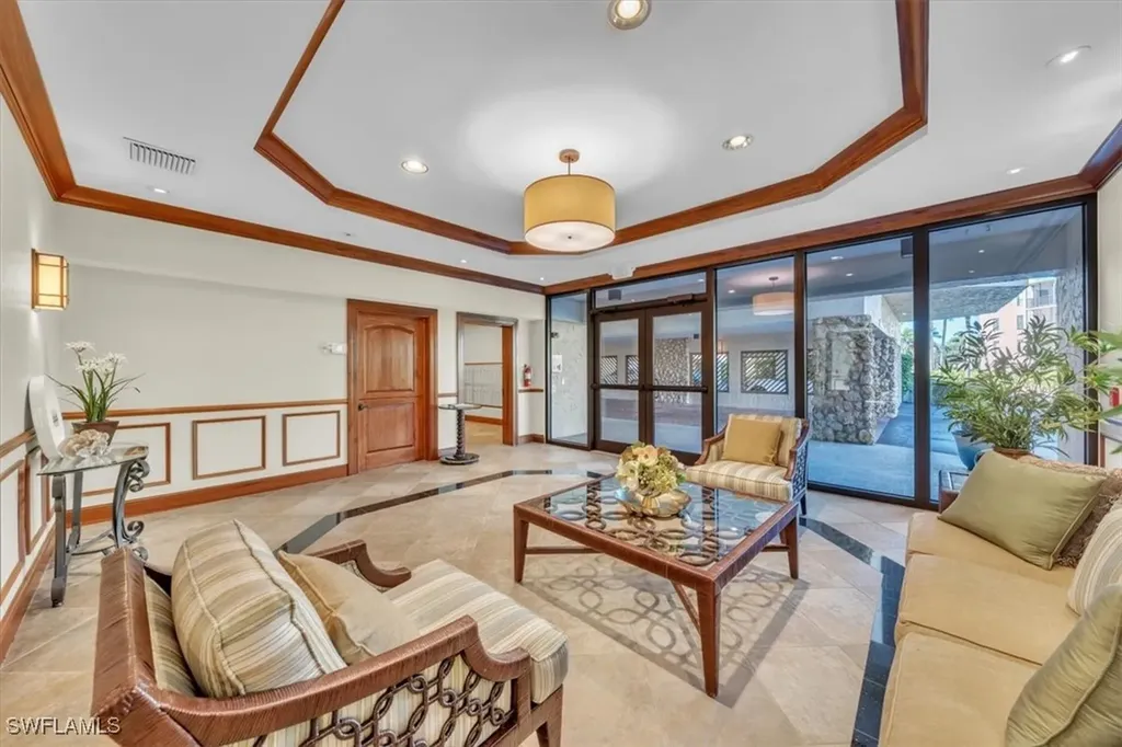 961 Collier Court Marco Island FL 34145