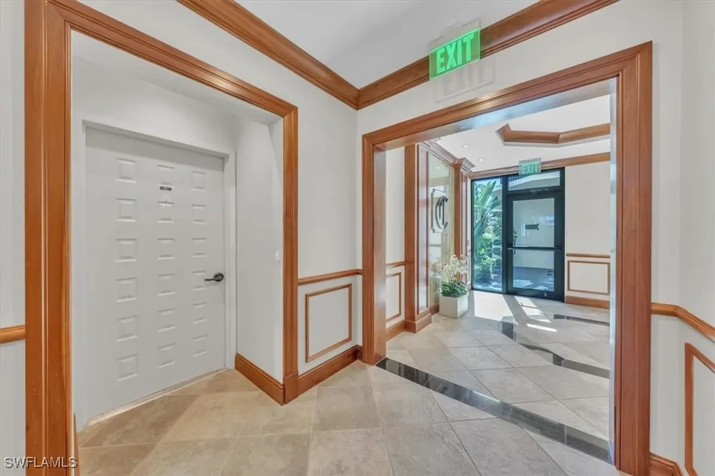 961 Collier Court Marco Island FL 34145
