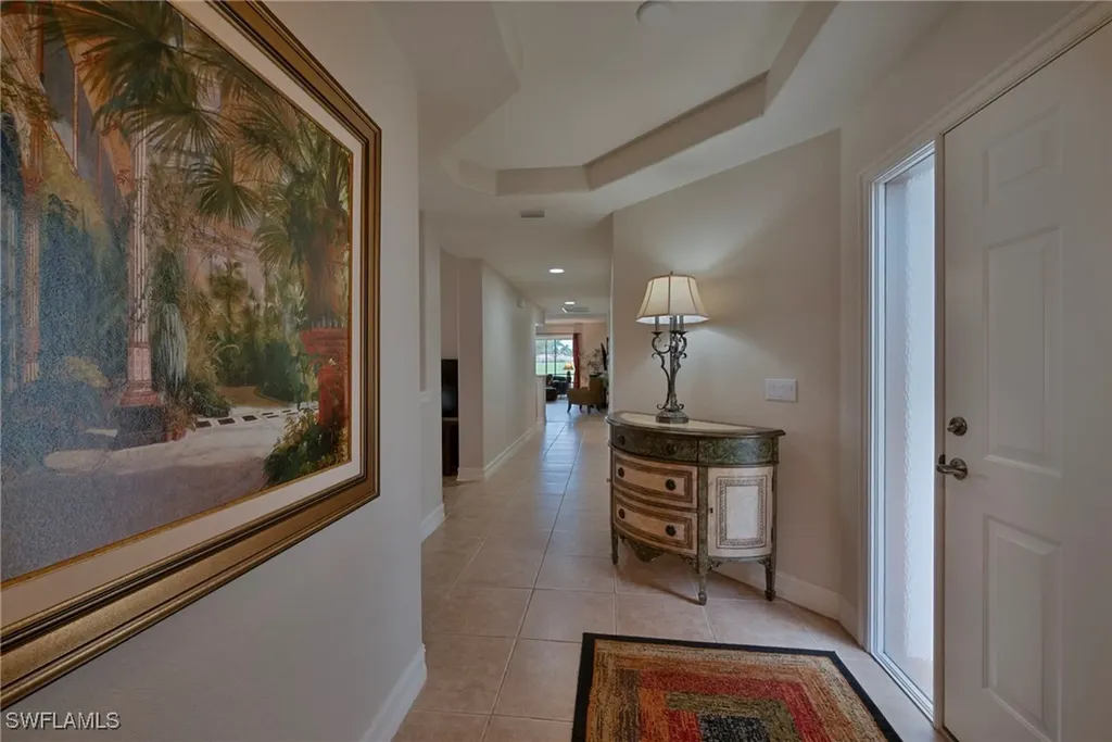 8161 Saratoga Drive Naples FL 34113