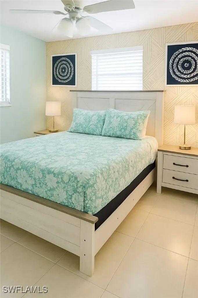 726 Park Avenue Naples FL 34110