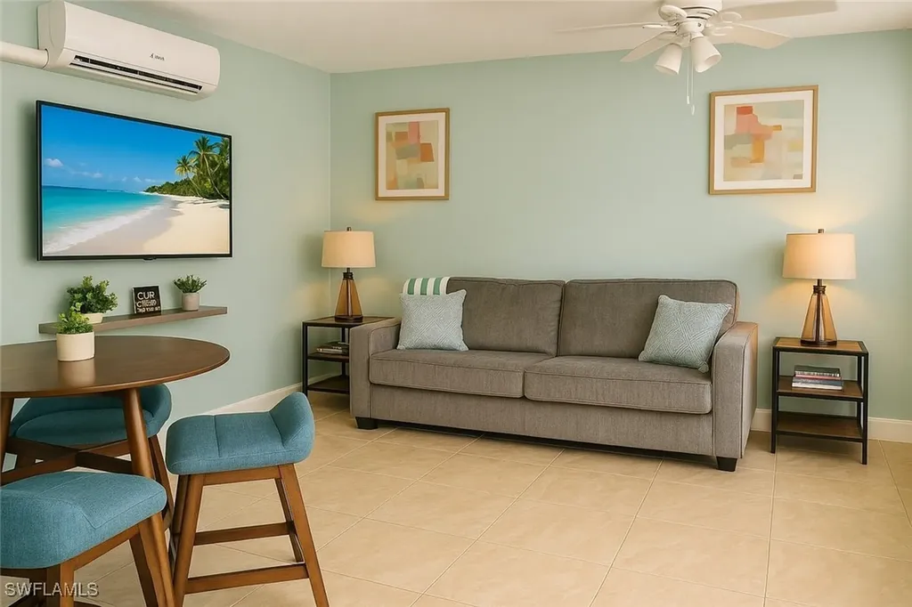 726 Park Avenue Naples FL 34110