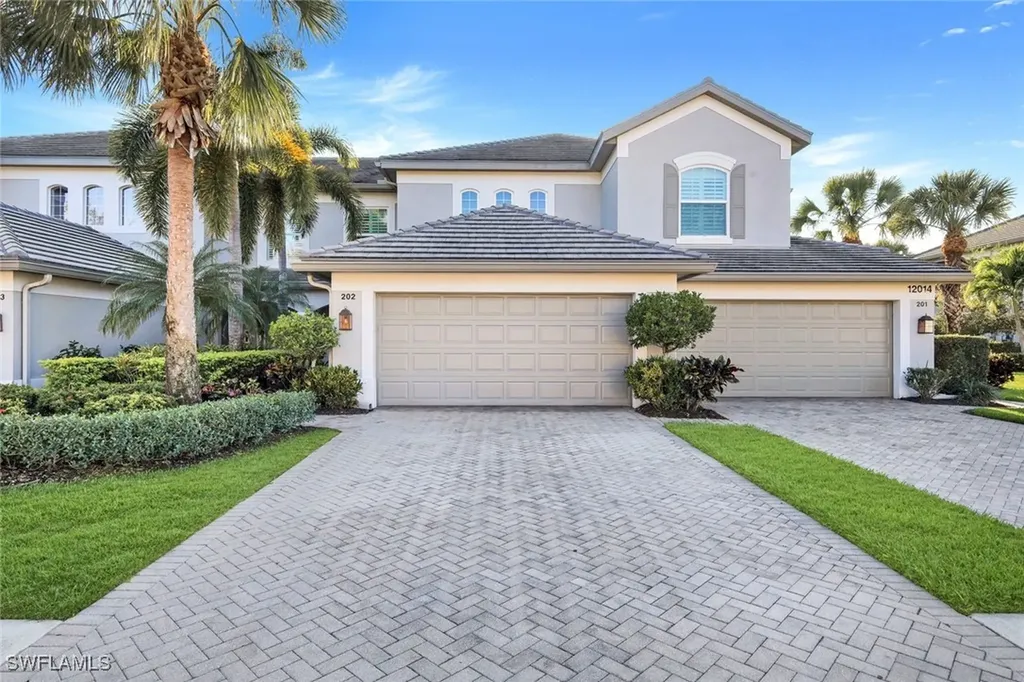 12014 Covent Garden Court Naples FL 34120