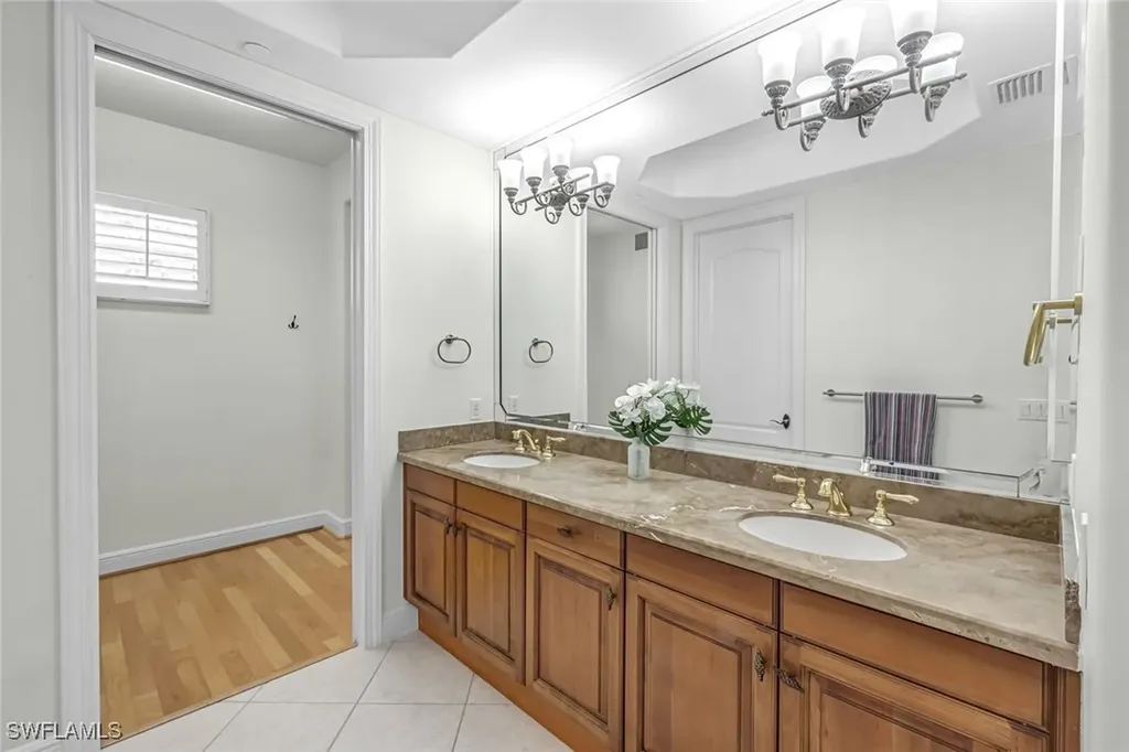 510 Avellino Isle Circle Naples FL 34119
