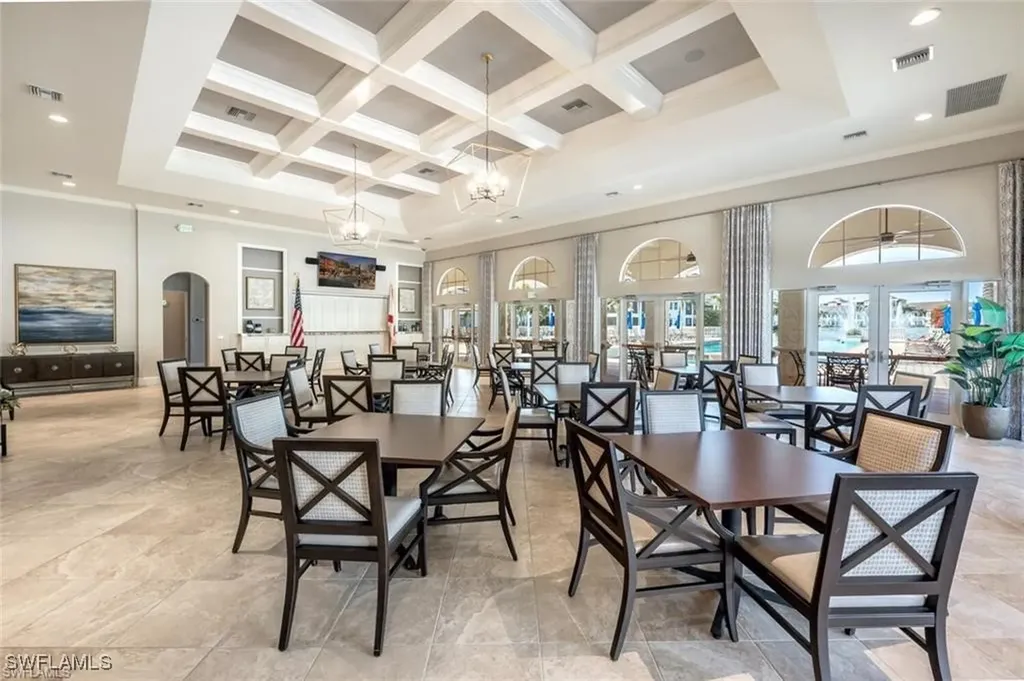 510 Avellino Isle Circle Naples FL 34119