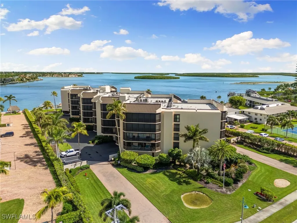 961 Collier Court Marco Island FL 34145