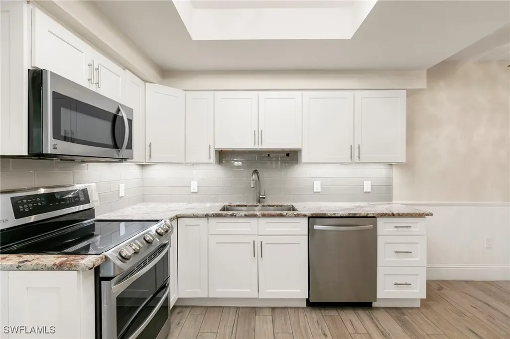 961 Collier Court Marco Island FL 34145