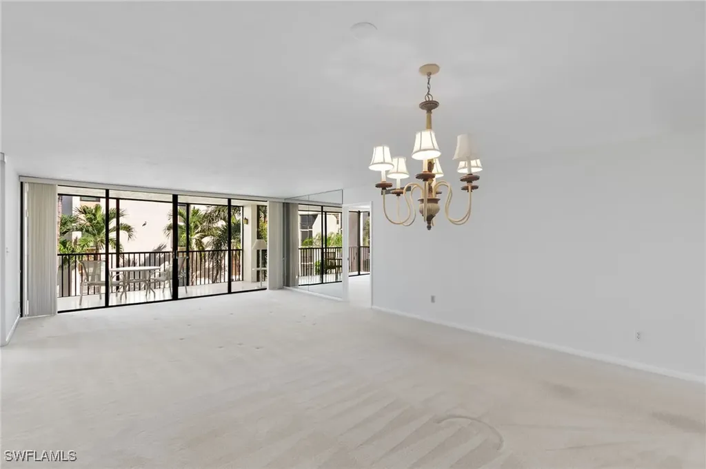 931 Collier Court Marco Island FL 34145