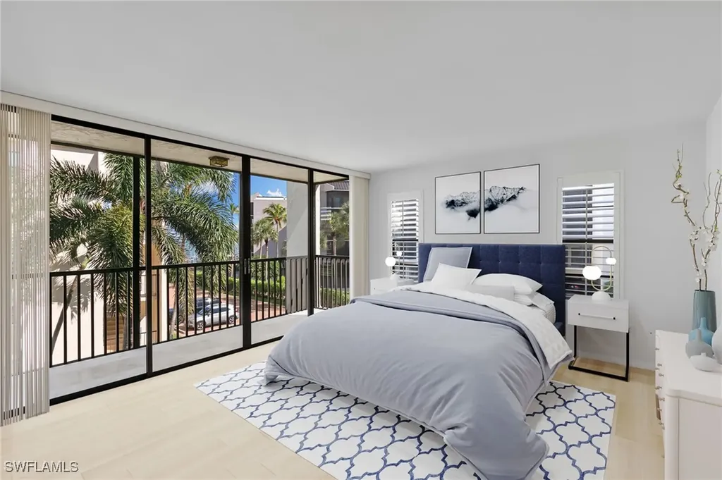 931 Collier Court Marco Island FL 34145