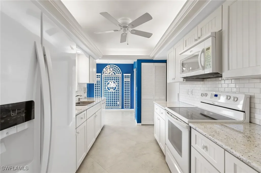 931 Collier Court Marco Island FL 34145