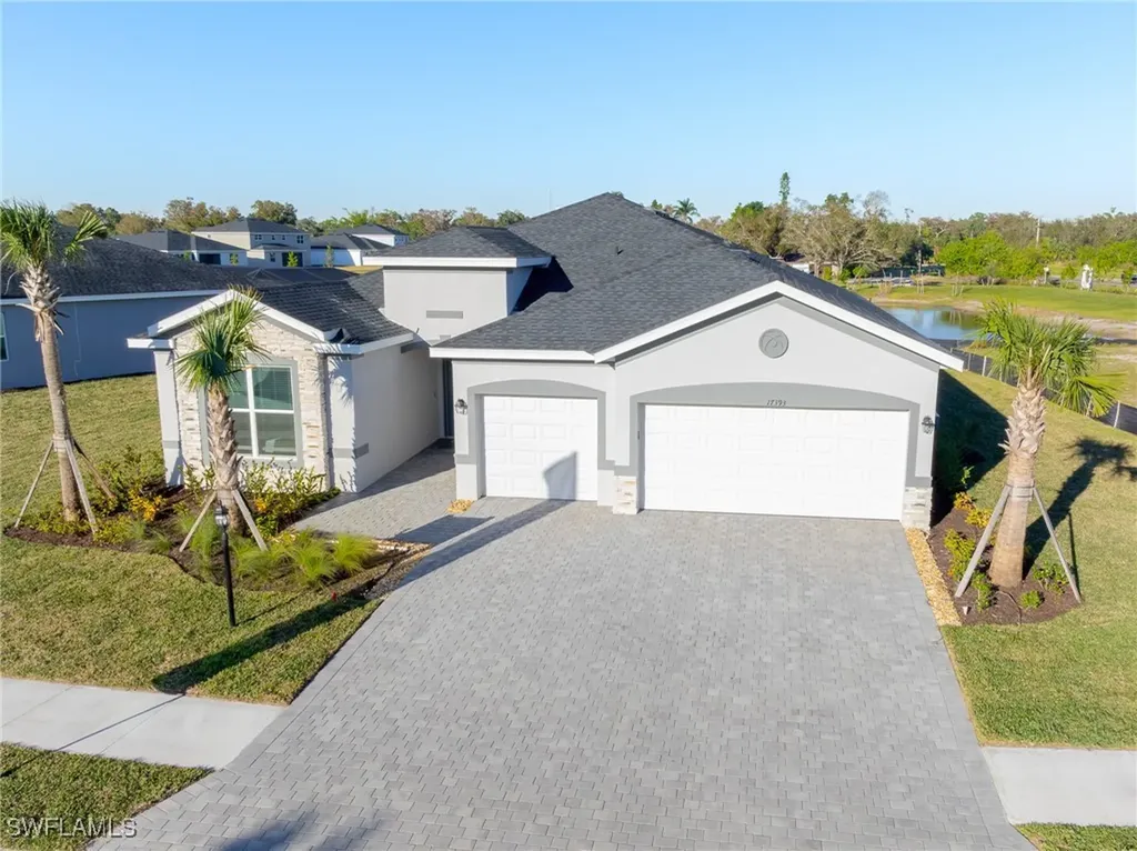 17393 Stonehill Manor Drive North Fort Myers FL 33917