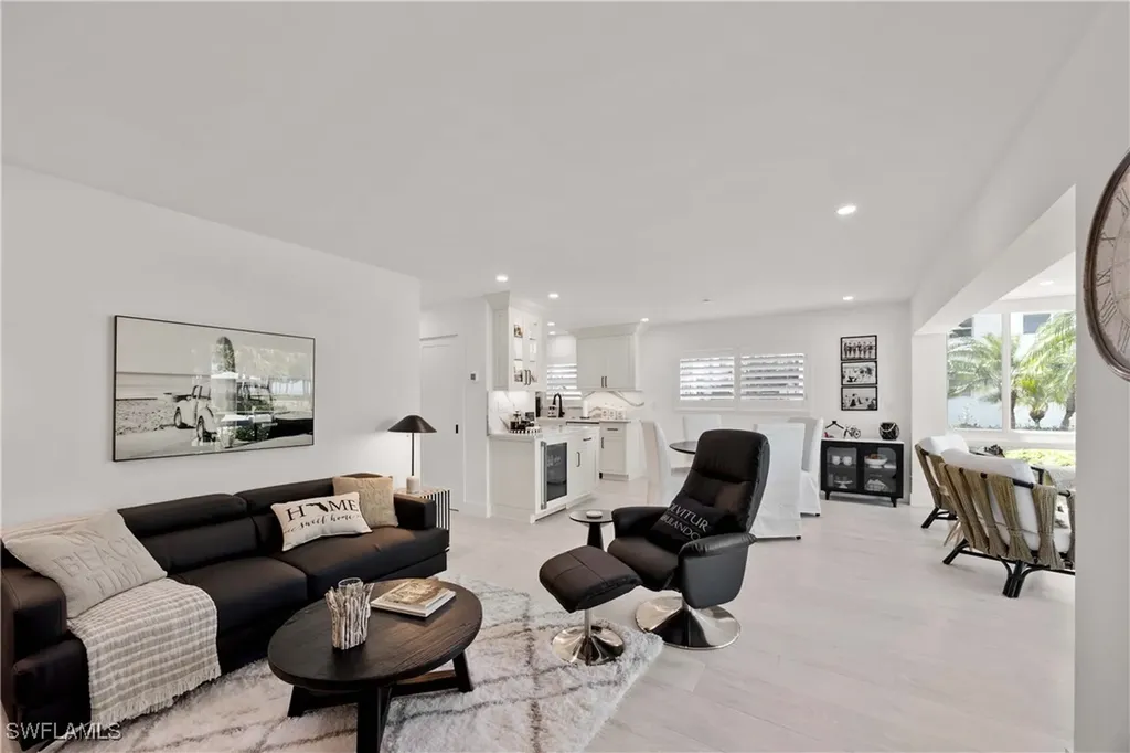 2100 Gulf Shore Boulevard N Naples FL 34102