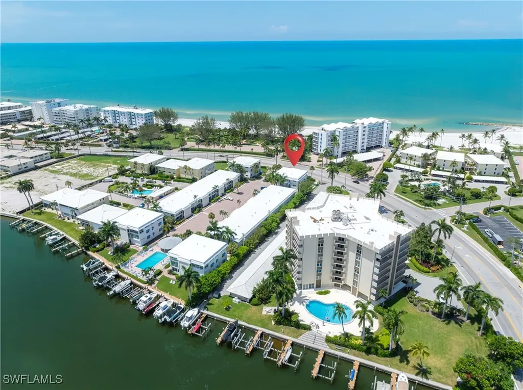 2100 Gulf Shore Boulevard N Naples FL 34102
