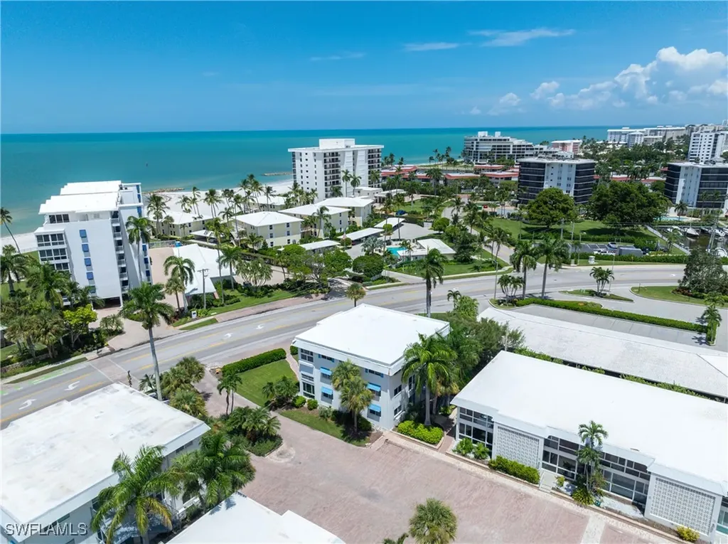 2100 Gulf Shore Boulevard N Naples FL 34102