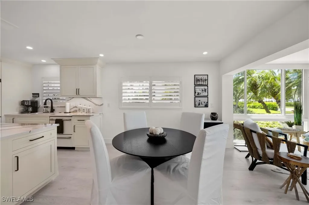 2100 Gulf Shore Boulevard N Naples FL 34102