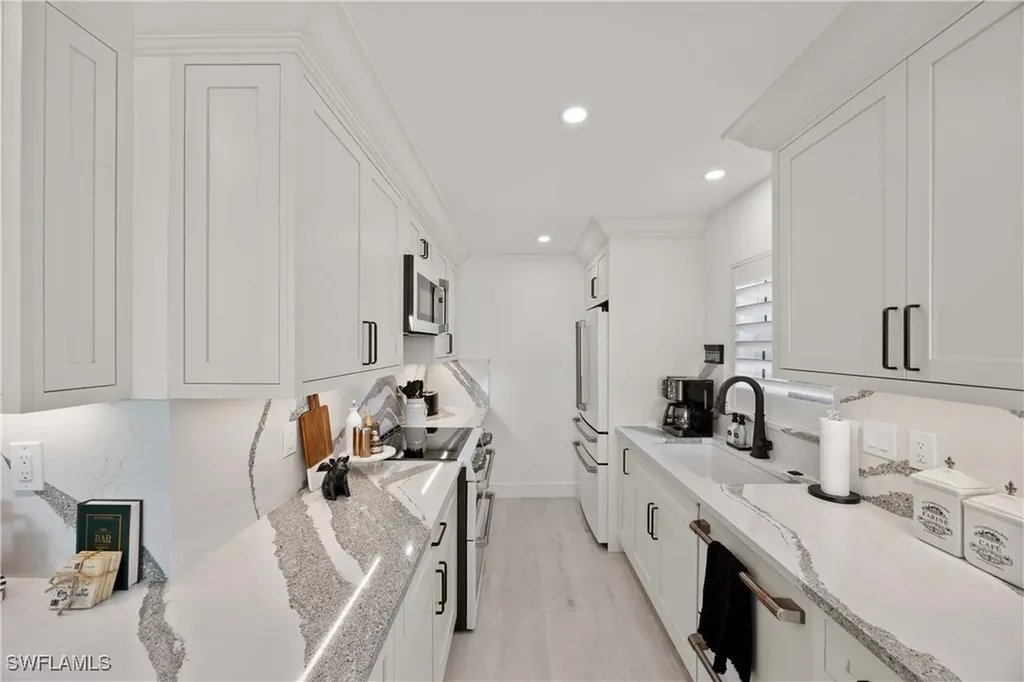 2100 Gulf Shore Boulevard N Naples FL 34102