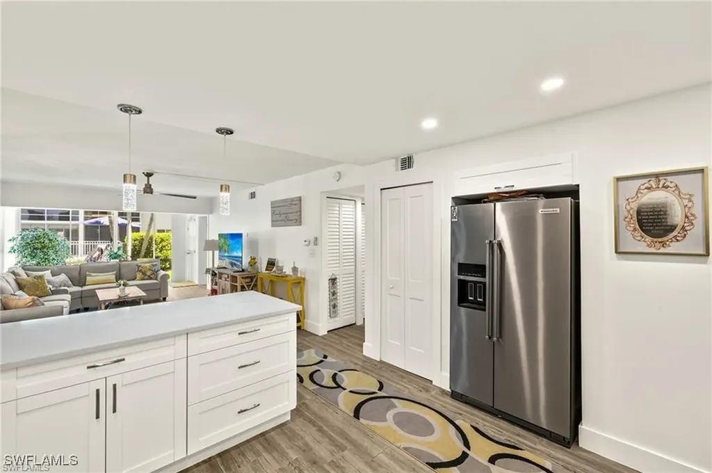 1417 Chesapeake Avenue Naples FL 34102